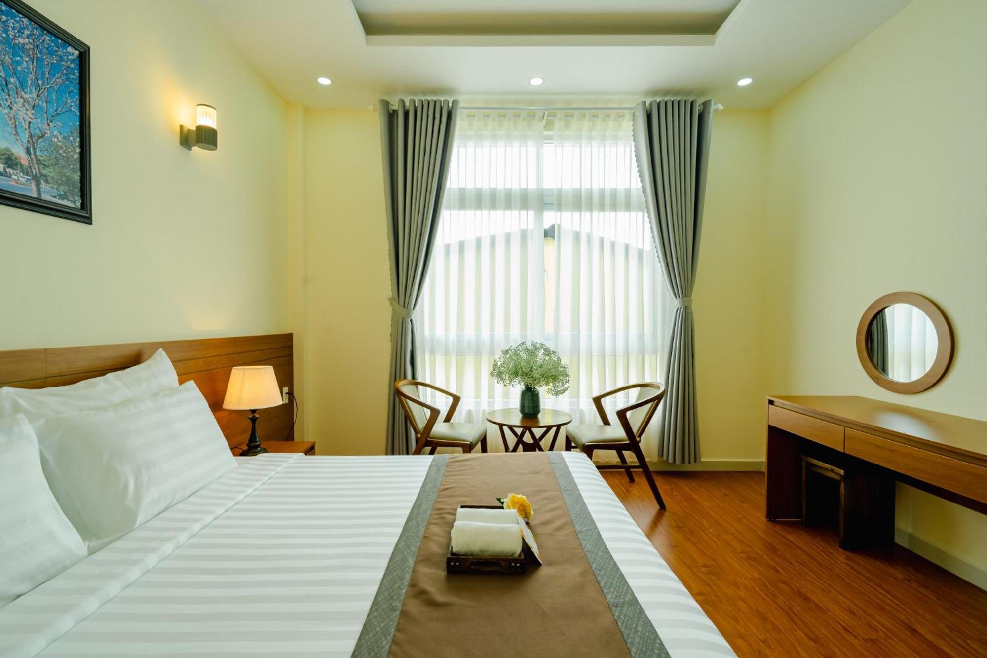 Bombo Dalat Hotel Buitenkant foto
